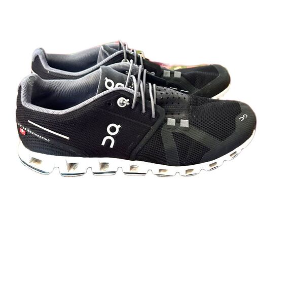 On Running Shoes - On Running Sneakers Womens 7.5 Black White Shoes Running Athletic Gym Casual